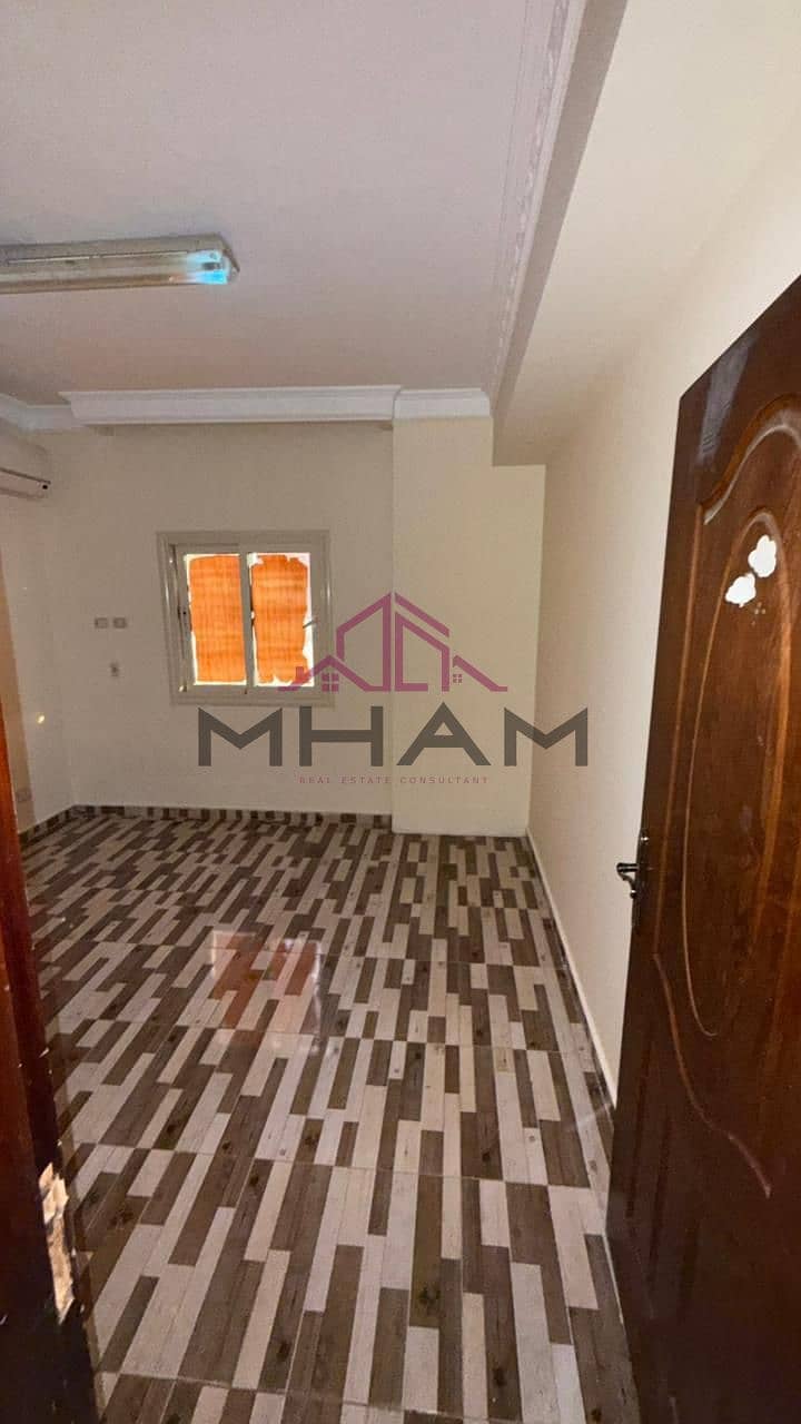 16 photo_5829912389560765218_y. jpg