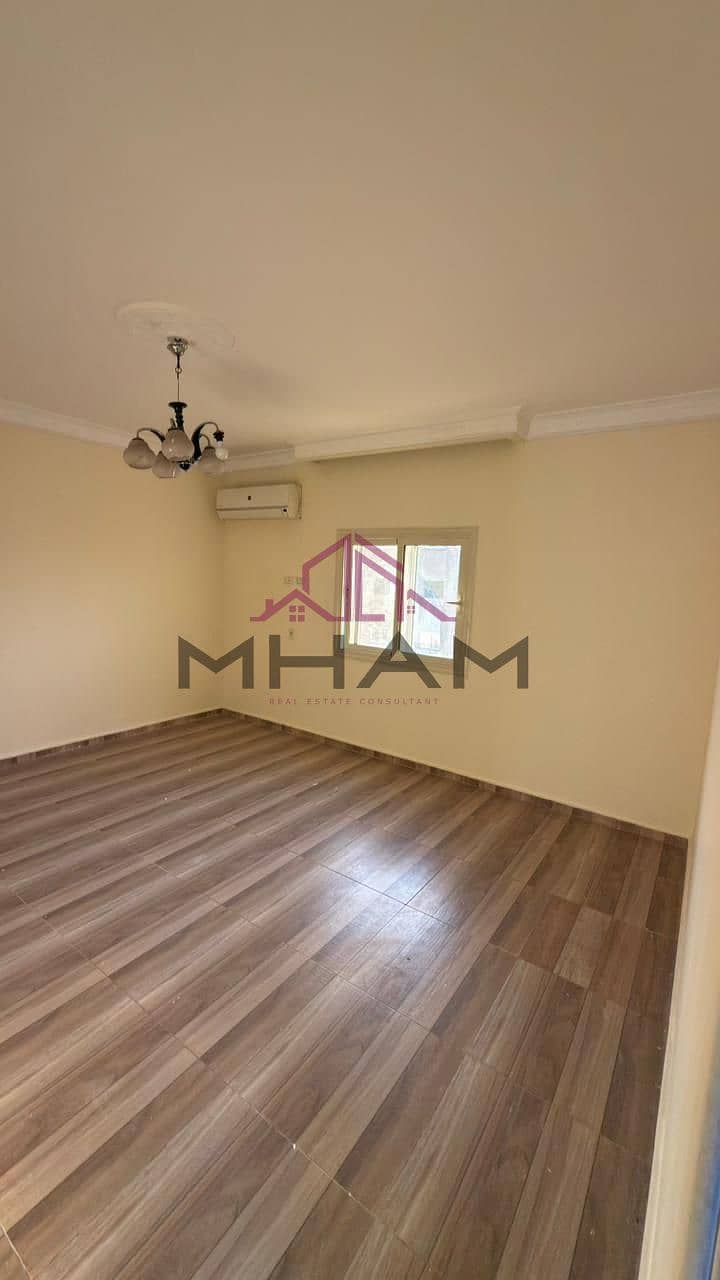 22 photo_5829912389560765224_y. jpg