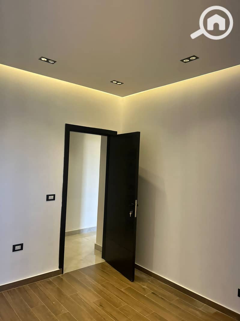 12 WhatsApp Image 2025-11-20 at 9.53. 03 AM. jpeg