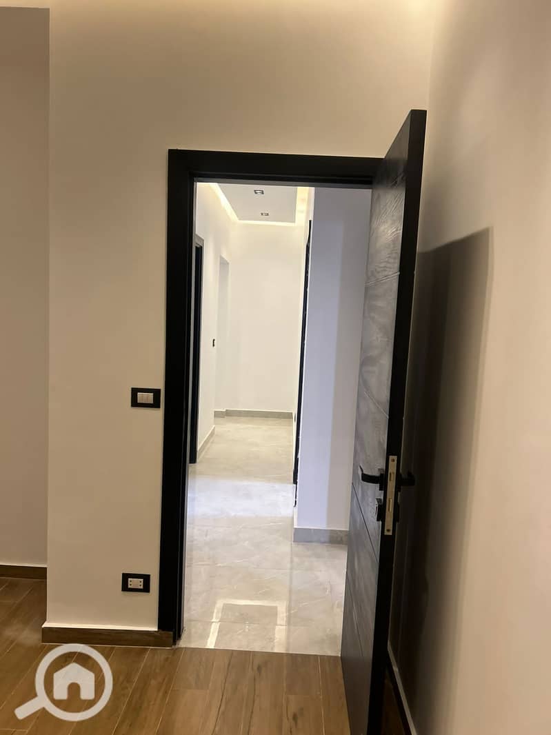 24 WhatsApp Image 2025-11-20 at 9.53. 06 AM (2). jpeg