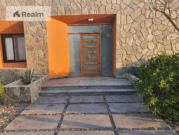 8 584111432_122169619496757590_7189640400198499042_n. jpg