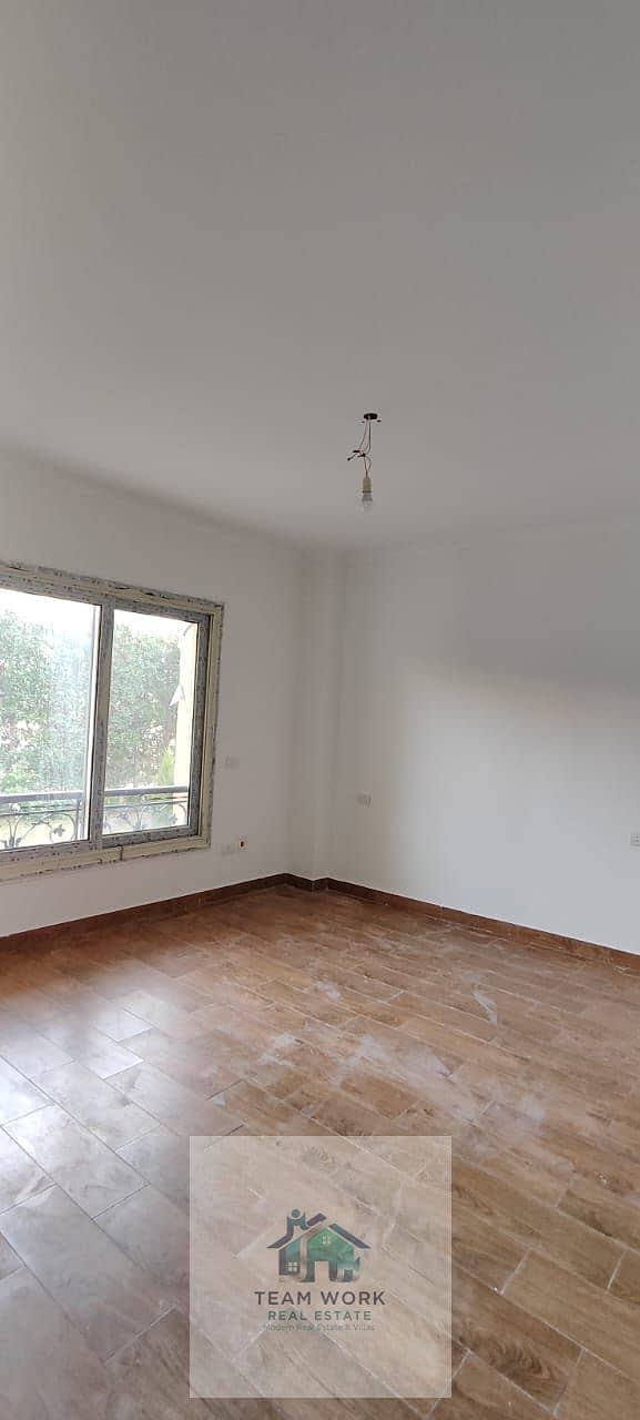 8 1078b6a3-5032-484a-a1c5-f7b82cd27901. jpg