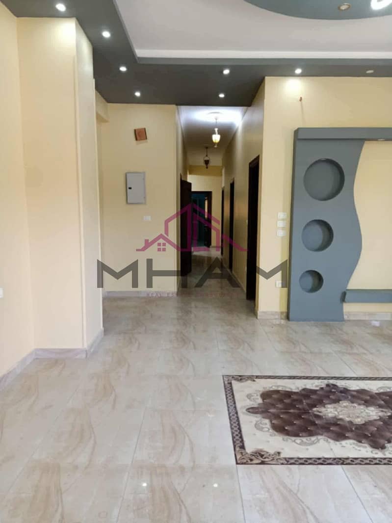 28 photo_5825501041535946114_y. jpg