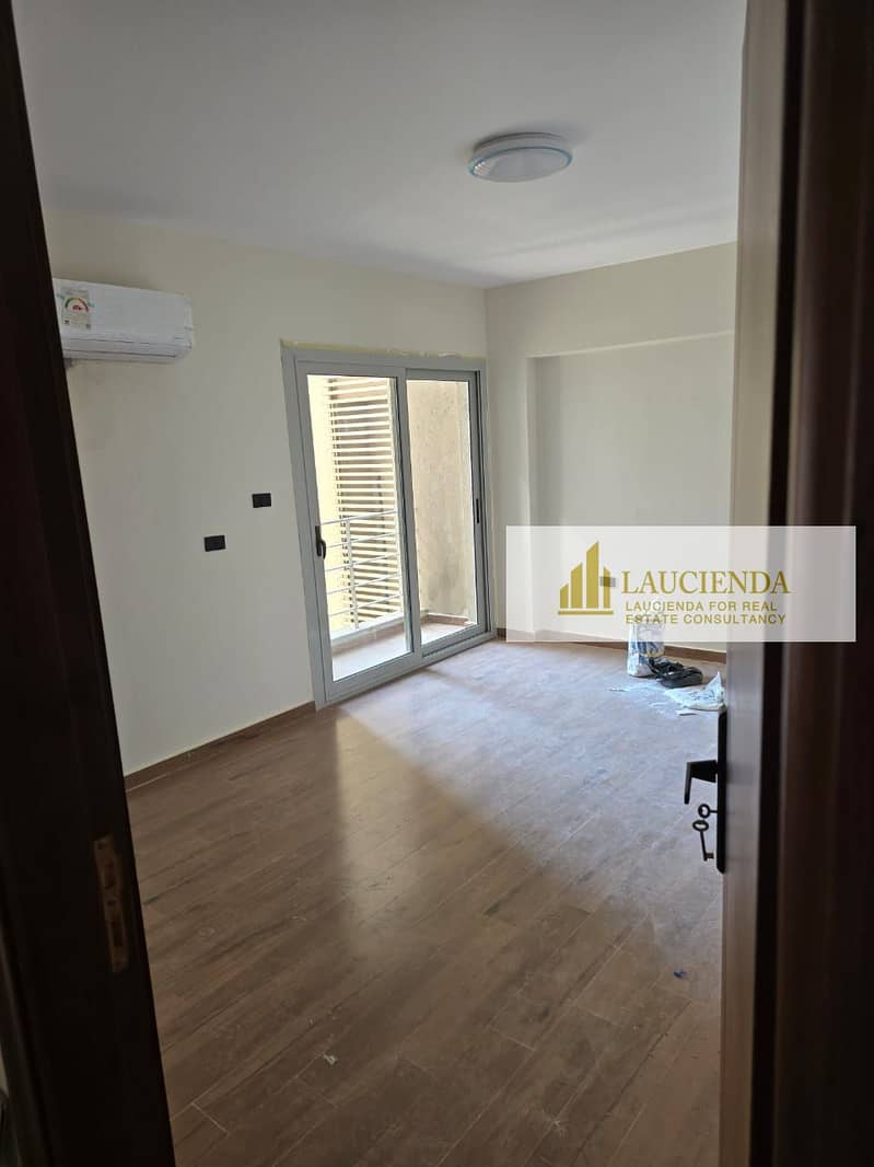 2 WhatsApp Image 2025-11-19 at 9.01. 31 AM (1). jpeg