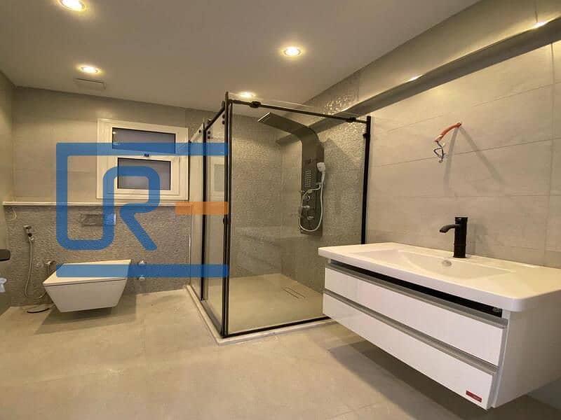 6 IMG-20251116-WA0405. jpg