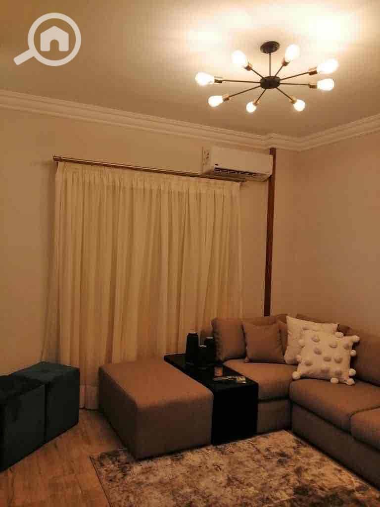 2 43b723f9-07b0-4f7d-bb20-013825568d57. jpg