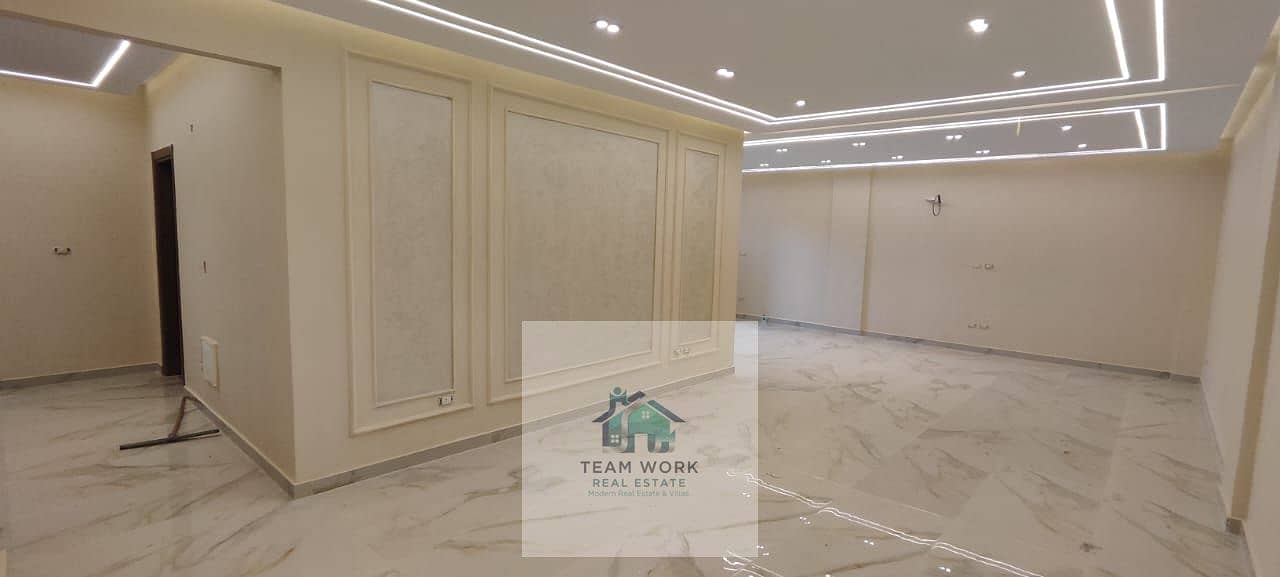 5 283612c6-3d87-4dcc-a0be-4739fbac4463. jpg