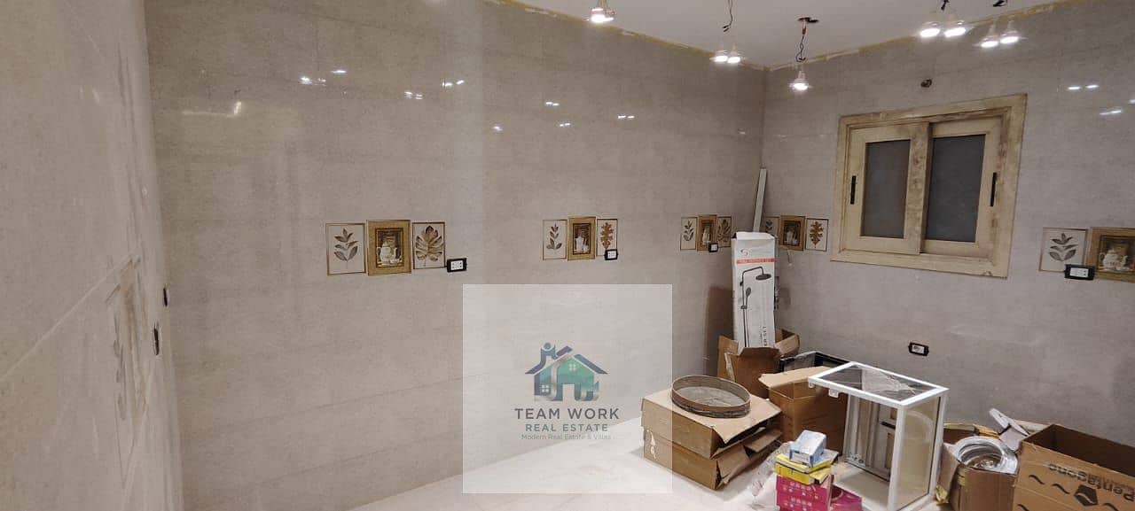 8 0825e81a-b250-41da-80a1-bac89cf5d806. jpg