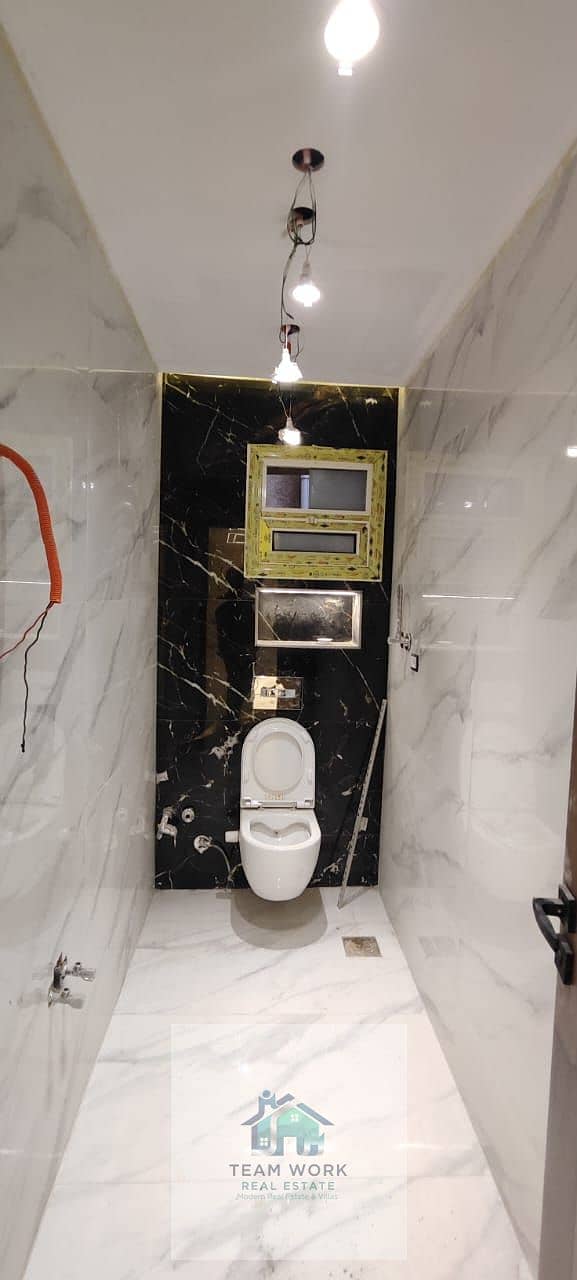 12 92238393-a236-423a-a7d0-ae5edf1128ac. jpg