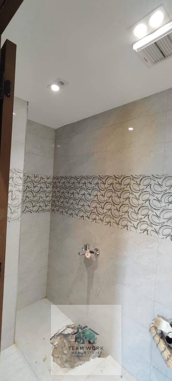 15 d0a3731c-6e92-4088-8c9d-4e39e55cc45f. jpg