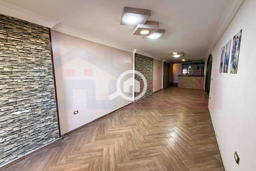 5 WhatsApp Image 2025-10-16 at 2.52. 39 PM. jpg