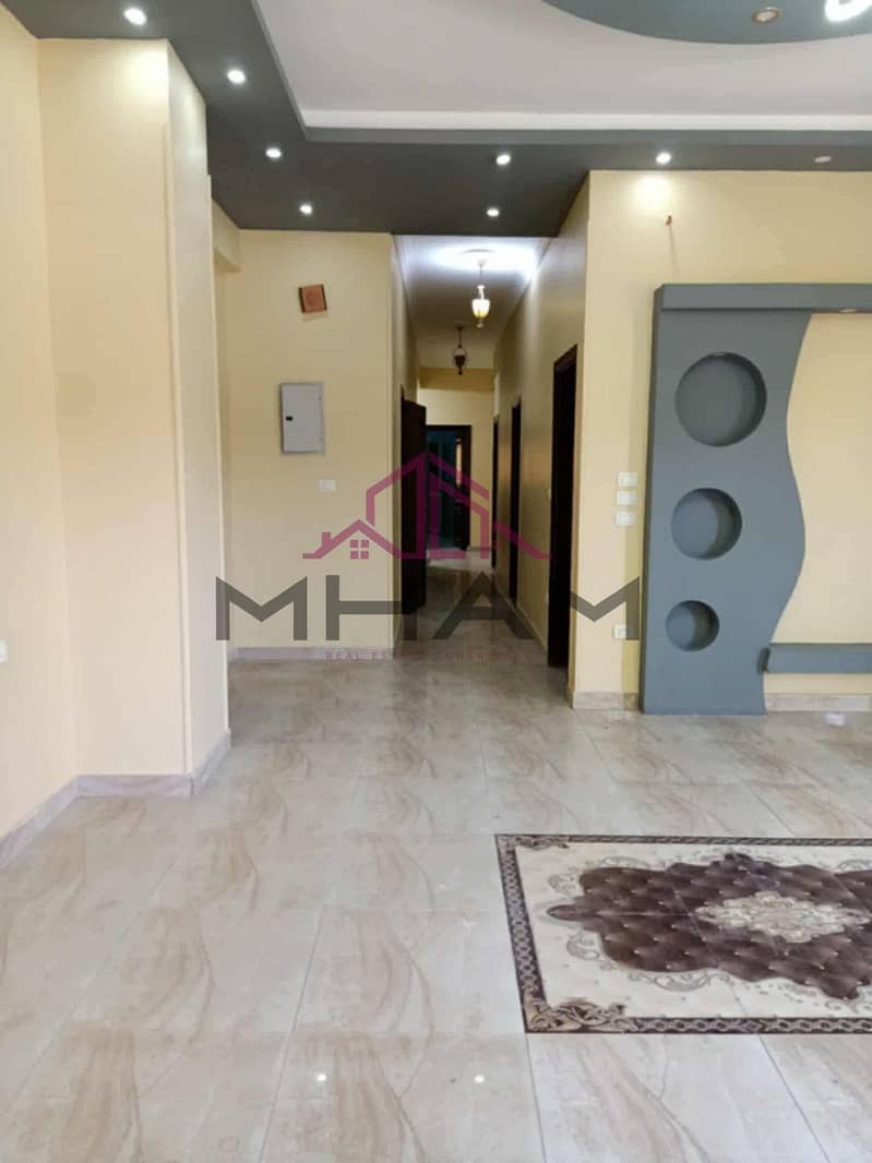 2 photo_5830259362788740183_y. jpg