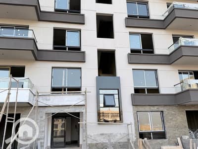 11 Bedroom Other Residential for Sale in Sheikh Zayed, Giza - WhatsApp Image 2025-10-28 at 16.26. 36_aff0308d. jpg