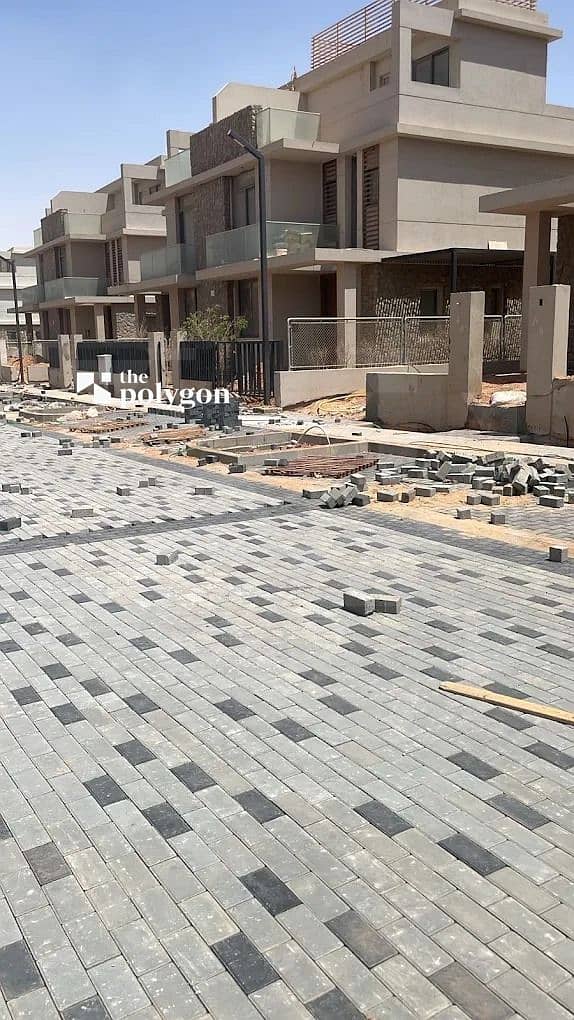 4 25e75dfb01914592aeec101fe78f68b5. jpg