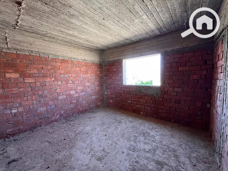 4 2e4bb9dd-e996-4896-aeef-e62584761d28. jpg