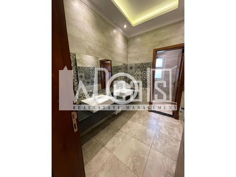 21 WhatsApp Image 2025-11-18 at 21.13. 23. jpeg