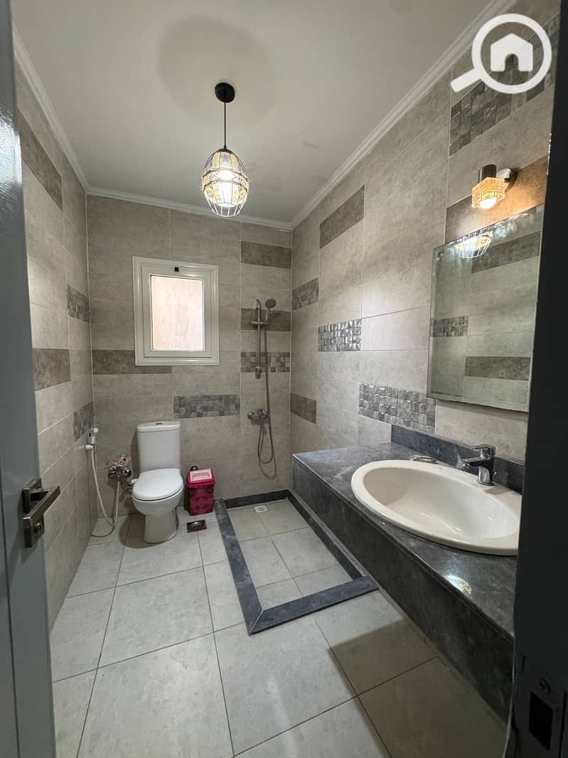 9 ed01b5e0-e30f-407d-a590-612ab4c443b0. jpg