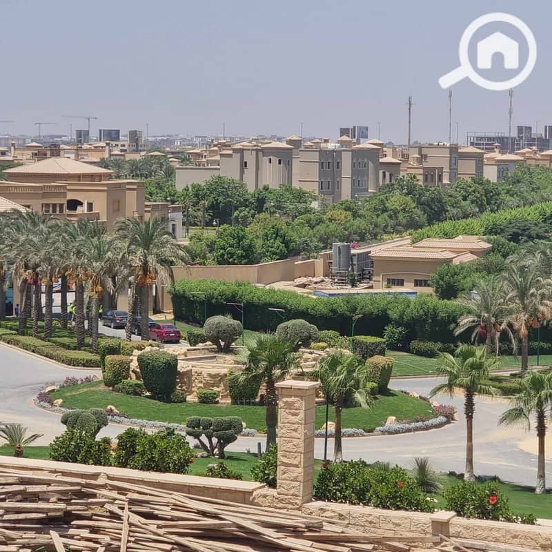 4 5945835d-e833-4db7-9c07-7929719fc77a. jpg