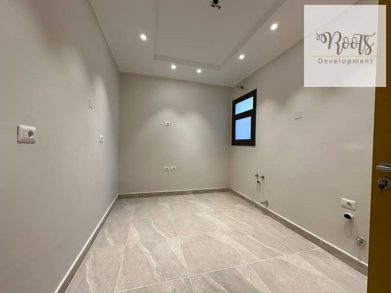 2 WhatsApp Image 2025-03-06 at 10.49. 16 PM. jpeg