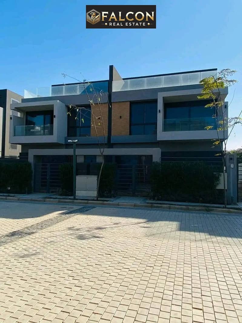 8 576995205_122228041136118616_2108296558660259631_n. jpg