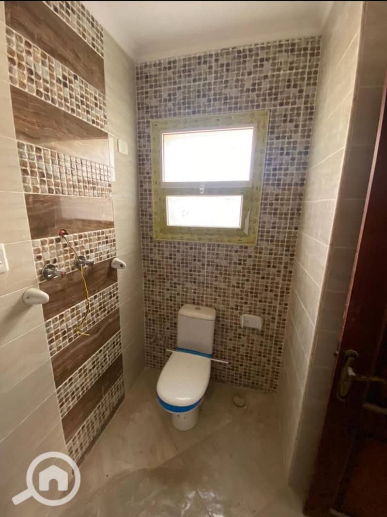 3 WhatsApp Image 2025-11-20 at 12.36. 02_90e5fbd7. jpg