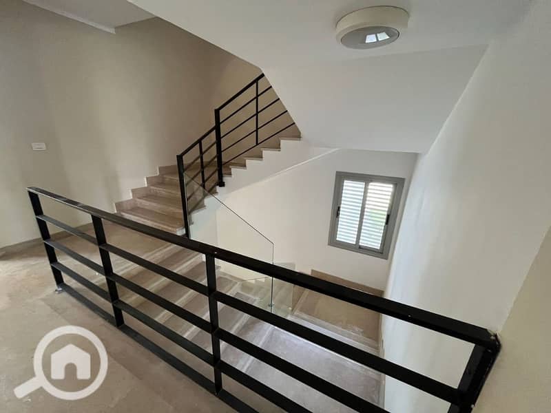 9 WhatsApp Image 2025-04-22 at 12.46. 19_b4353852. jpg