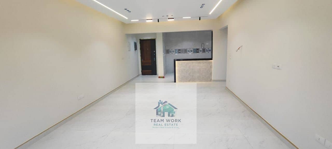 17 c7614ddc-bd95-44b9-99b6-df8d70c48d74. jpg