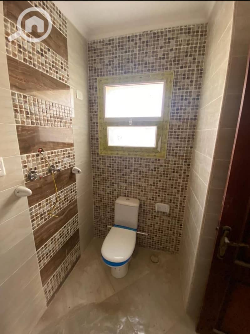 3 WhatsApp Image 2025-11-20 at 12.36. 02_90e5fbd7. jpg