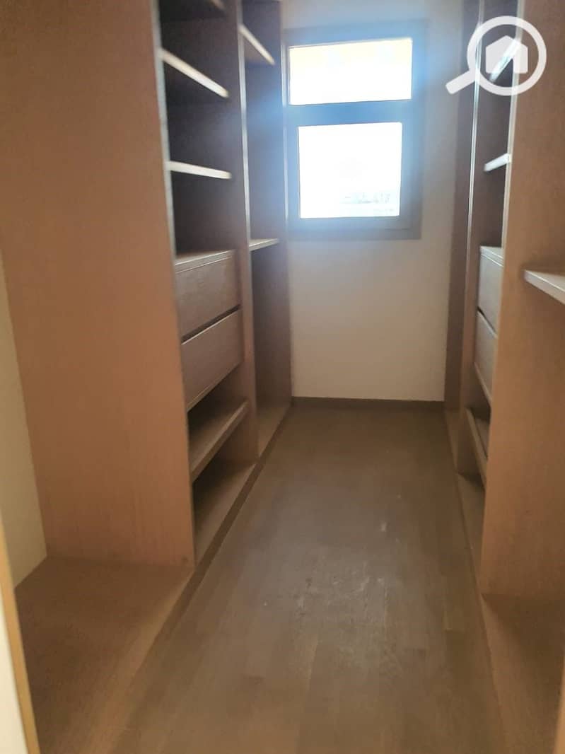 9 125dc4ca-ce41-473b-ac7f-bfa76755278f. jpg