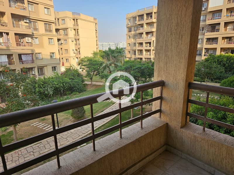 5 09aaf737-05f4-4404-a496-10e54b8023f0. jpg