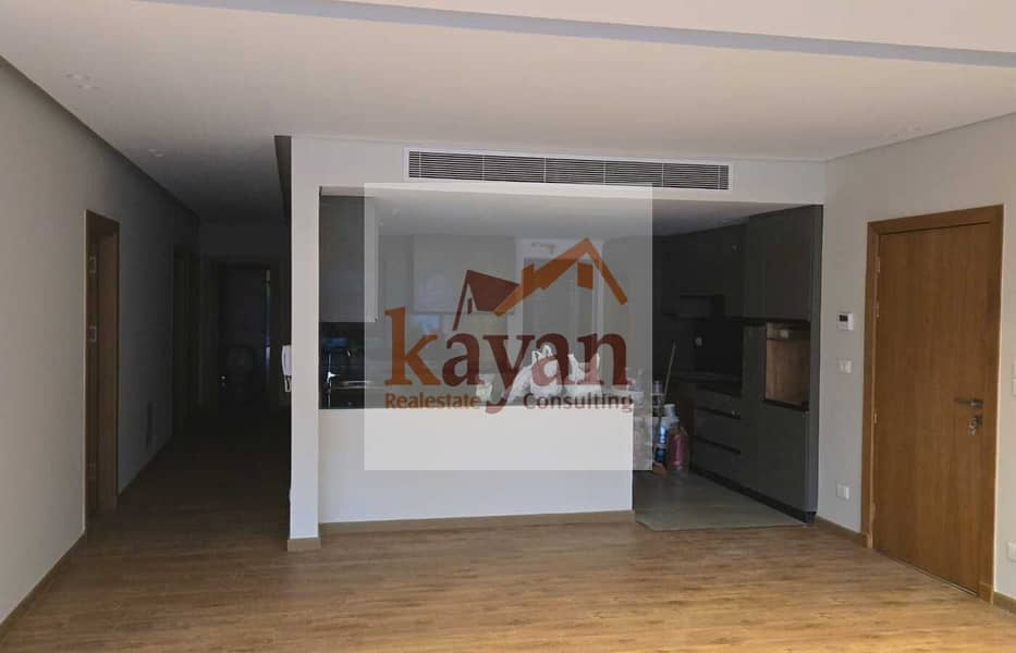 2 dd987f0f-06a4-4ee4-8000-03367bb3f141. jpg