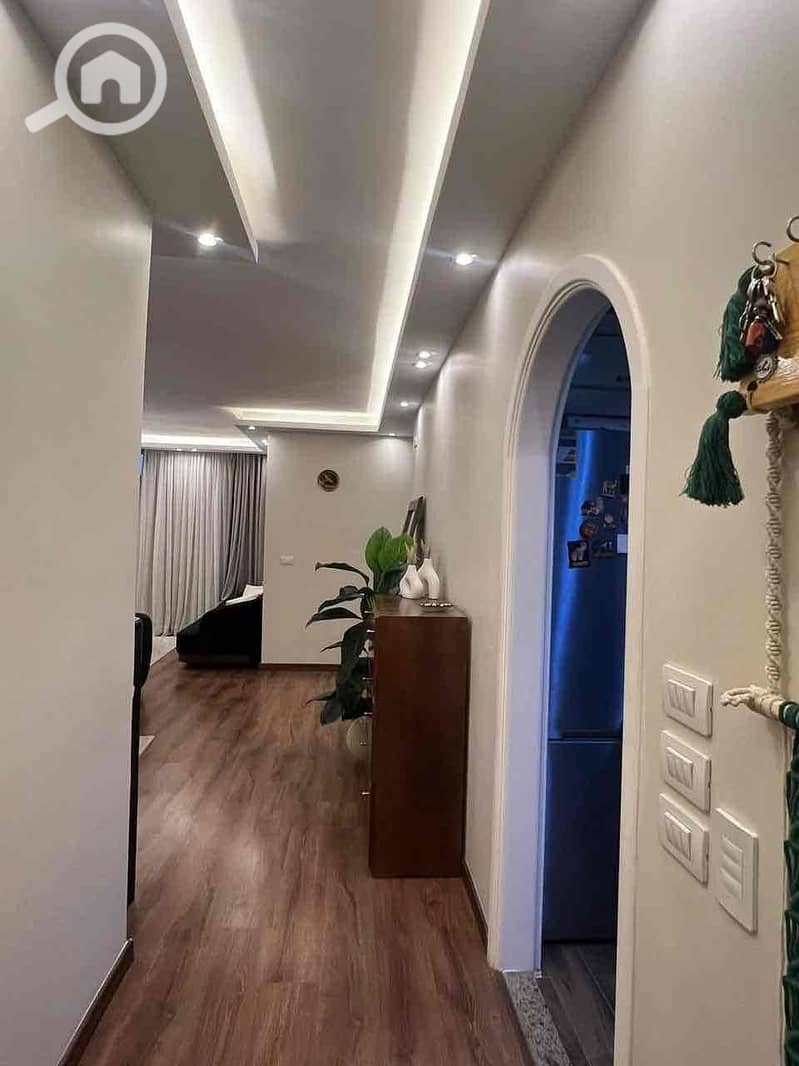 5 3f89fc67-5bd2-4661-aded-171ea0a4fb37. jpg