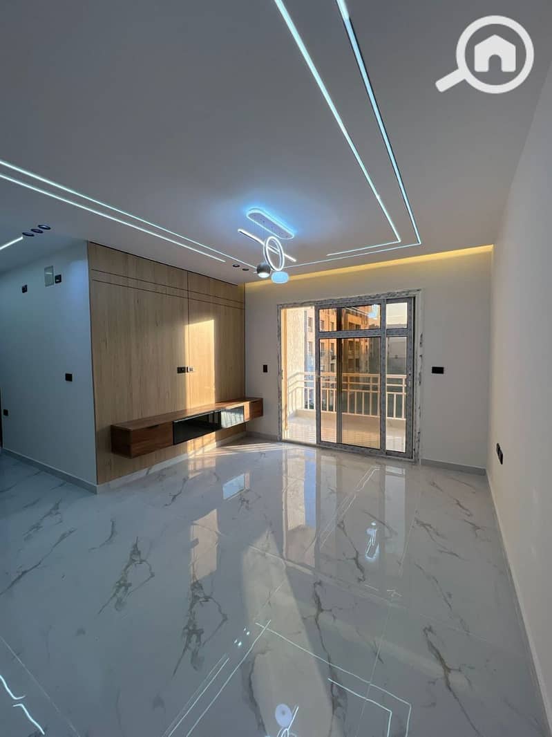 2 5827834853750147922. jpg