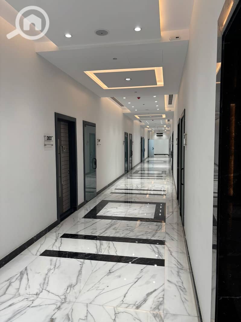 10 WhatsApp Image 2025-11-17 at 10.51. 08 PM. jpeg