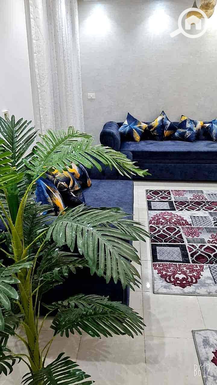 2 c02c7651-8f12-4167-b279-0a4afa5ca54e. jpg