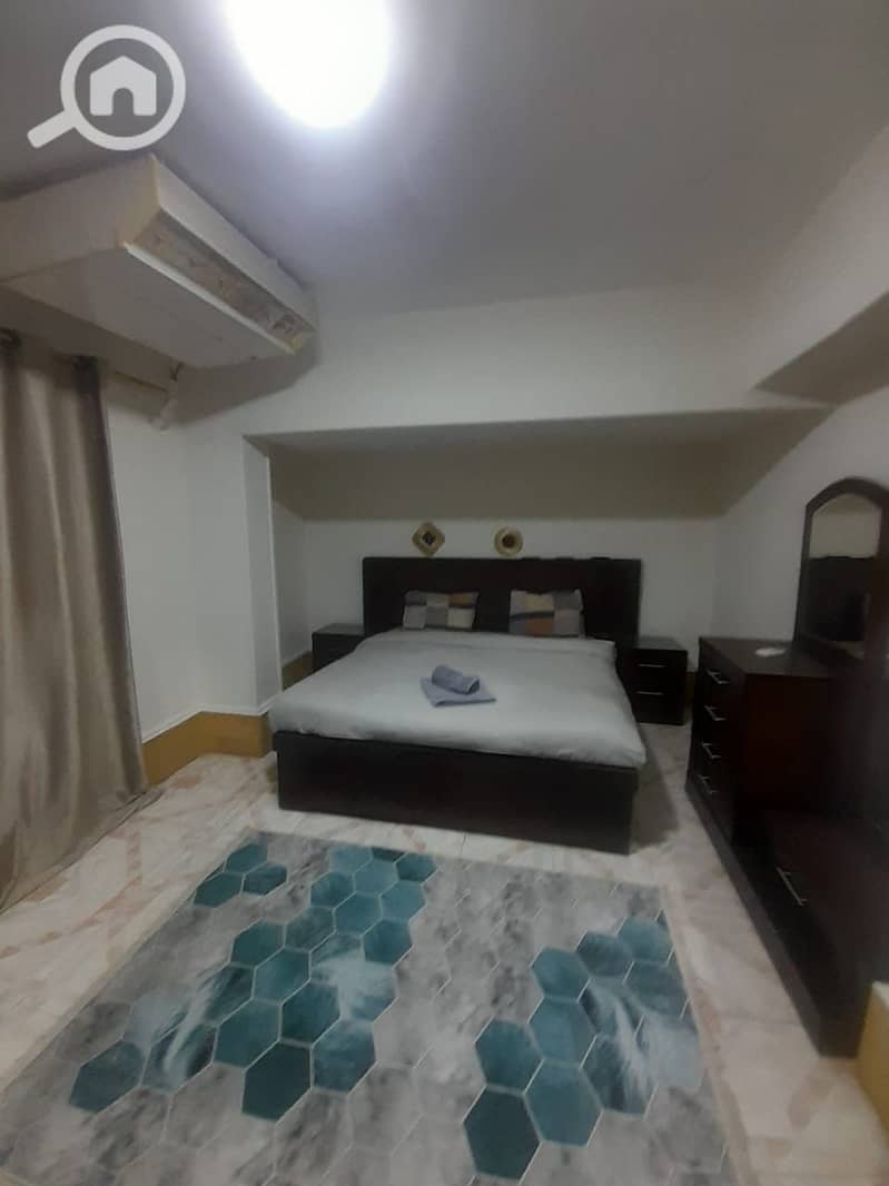 4 9273f797-f579-450c-9db4-778d09da3554. jpeg