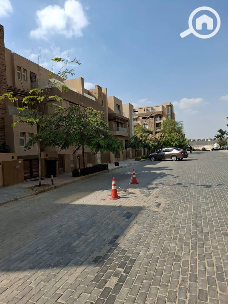 9 WhatsApp Image 2025-10-15 at 2.45. 09 PM. jpeg