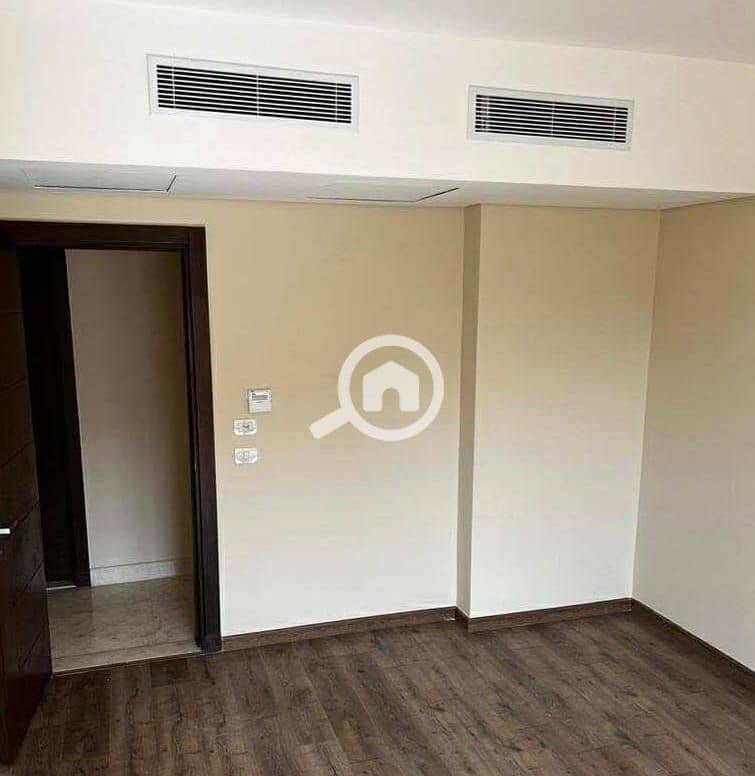 9 WhatsApp Image 2025-10-07 at 2.44. 43 PM. jpeg