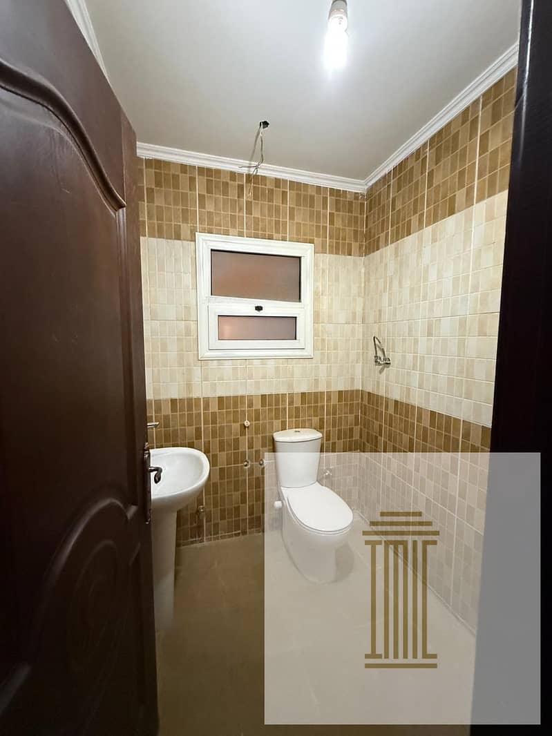 8 WhatsApp Image 2025-11-19 at 3.38. 58 PM (4). jpeg