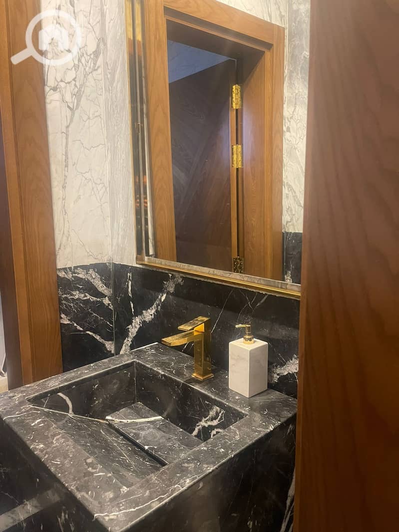 10 WhatsApp Image 2025-11-20 at 11.50. 58 AM. jpeg