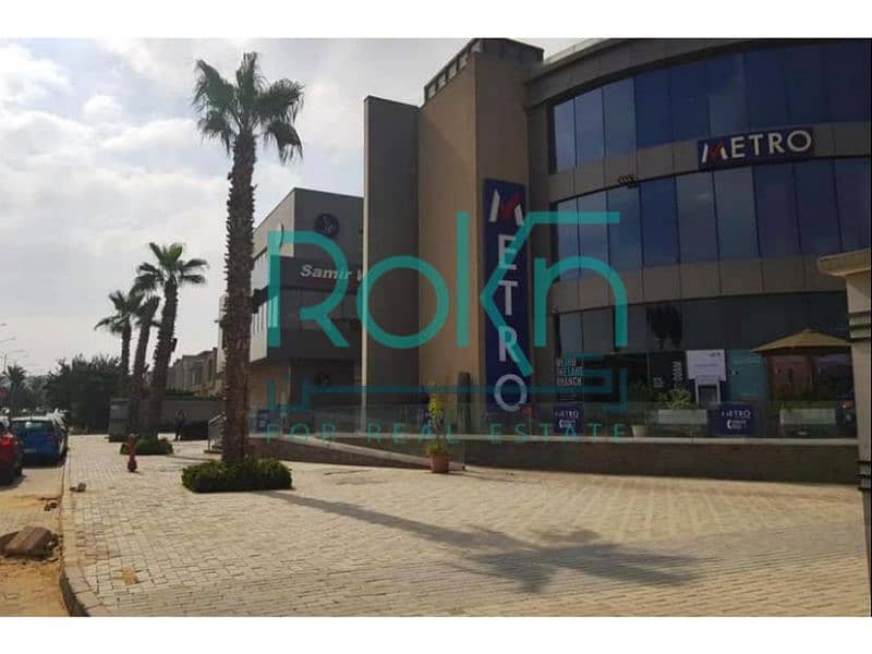 8 e8d1c133-f9c0-448d-a4c6-d0e83e87559c. jpg