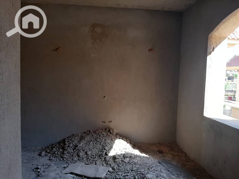 3 6ac85e57-7b36-4806-9fde-71211a1995ad. jpg