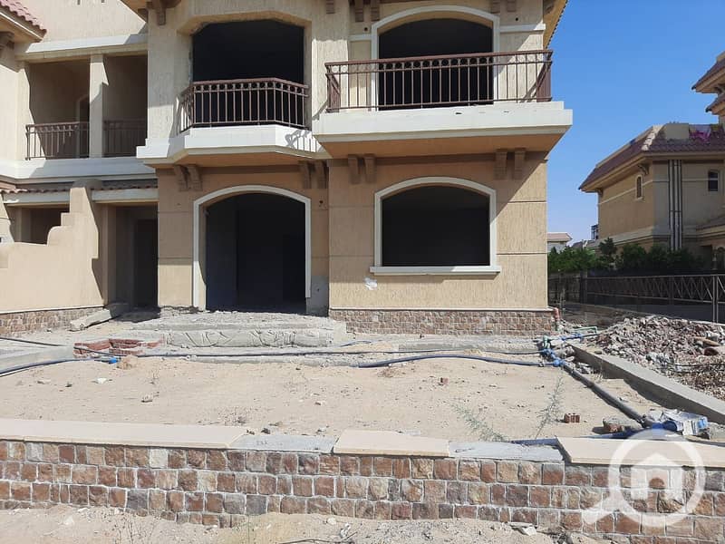 16 e9bafba4-37d7-4dfb-8001-5fd07602b18c. jpg