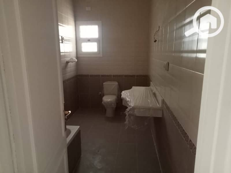 6 9b5be7cd-f063-47e6-afd2-efe0ebaf15b1. jpeg