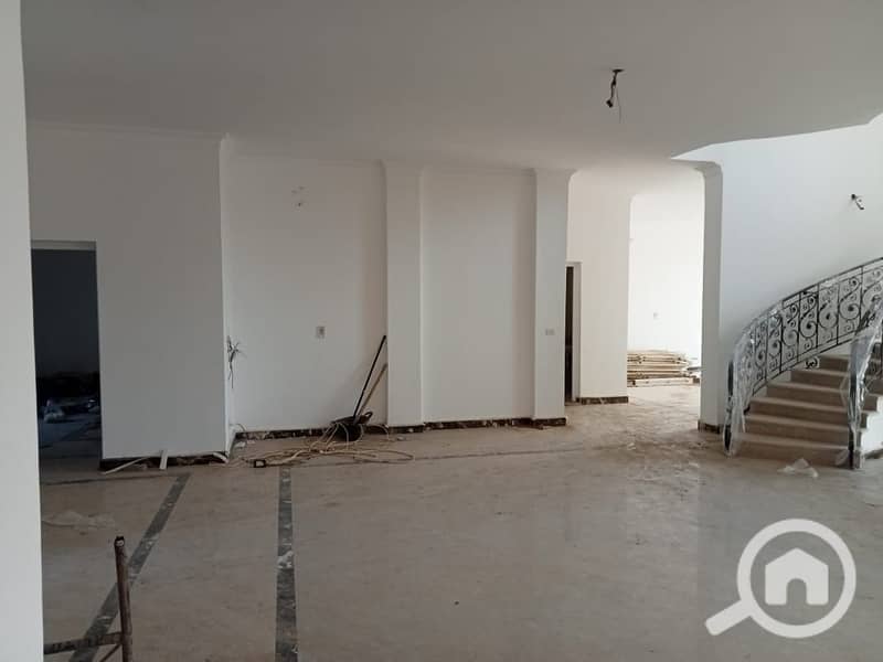 21 dfb37b89-2425-47f1-8c99-6b8711de110b. jpeg