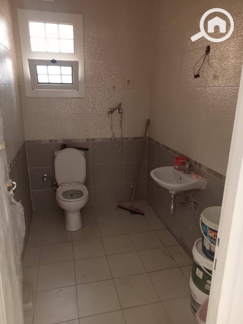 22 eccb12f4-2240-4ff8-80cd-4825f11c0a4a. jpeg