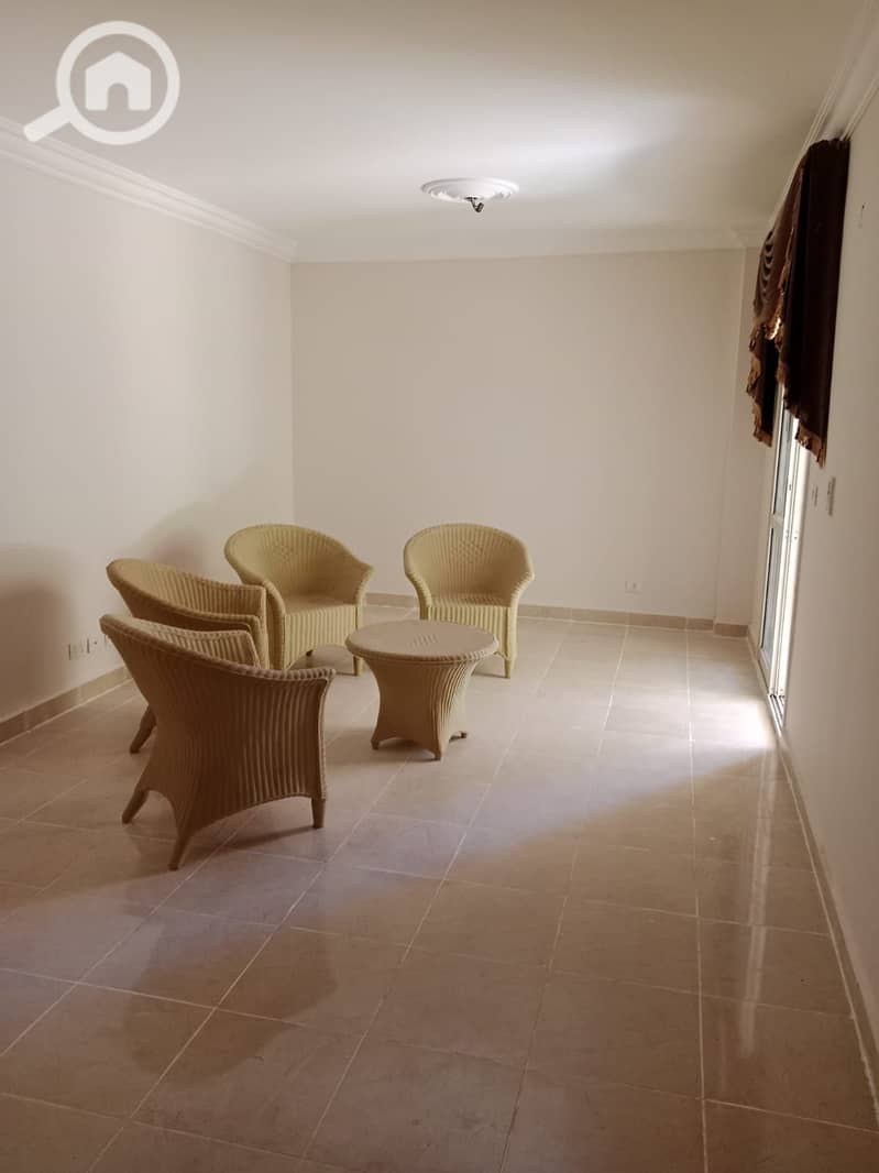 4 339d2ed3-a468-4f37-82cd-60dbffec2fb9. jpeg