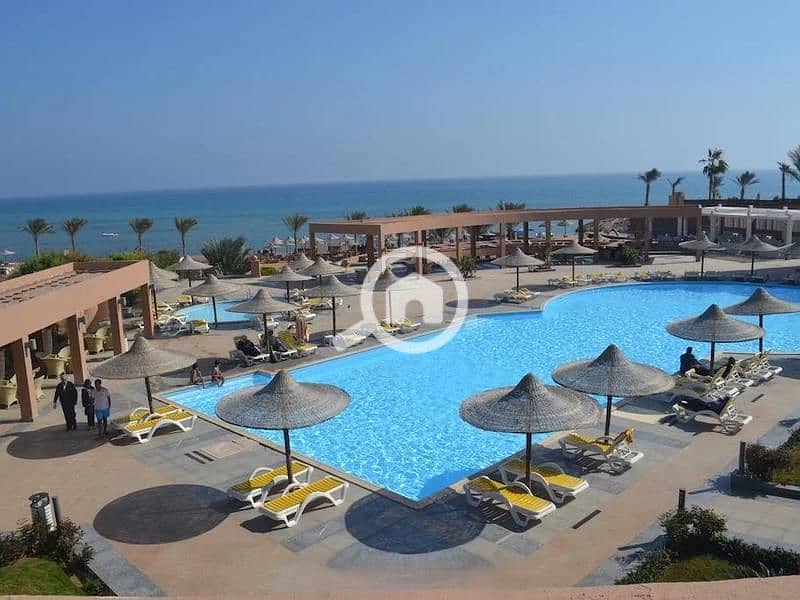 5 5054981-bella-romance-K6YKUosD1p. jpg