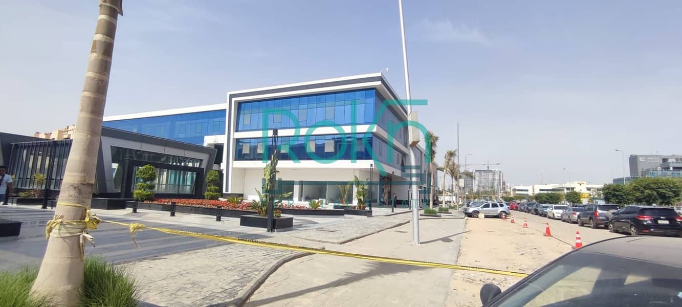 4 7d3b648b-dd39-44a7-8b52-1b587e22b6f8. jpg