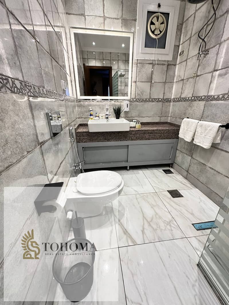 5 eadddfb6-fc28-47b2-b85e-11b0321e4e25. jpg